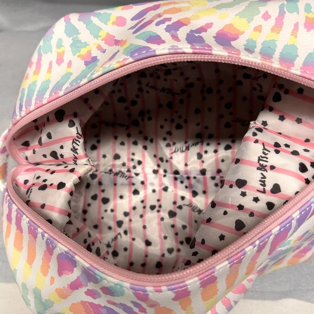 Betsey Johnson Tie Dye Cosmetic Makeup Loaf Bag Travel